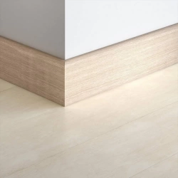 Plinthe, décor 23 Sf501, H.7.8cm x 2,4m x Ep.15 mm ARTENS