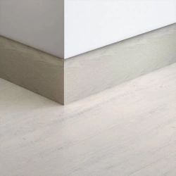 Plinthe, décor 42 Sf501, H.7.8cm x 2,4m x Ep.15 mm ARTENS