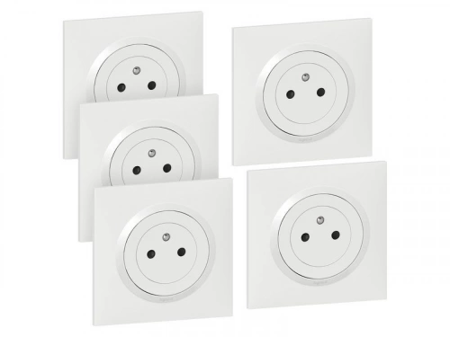 Lot De 5 Prises Avec Terre Complet Dooxie, Legrand, Blanc